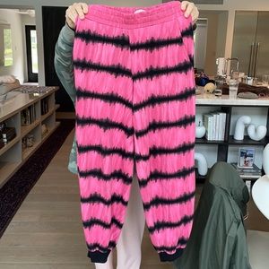 Alice + Olivia Sweats Small